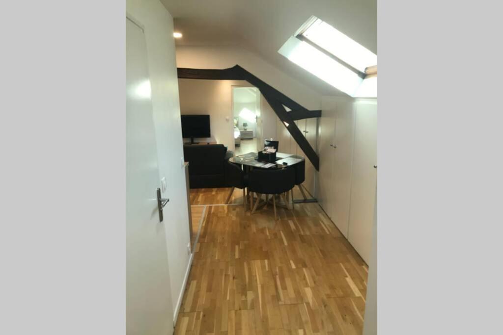 L Alyse Apartment ชาร์เลอวิลล์-เมซิแยร์ ภายนอก รูปภาพ